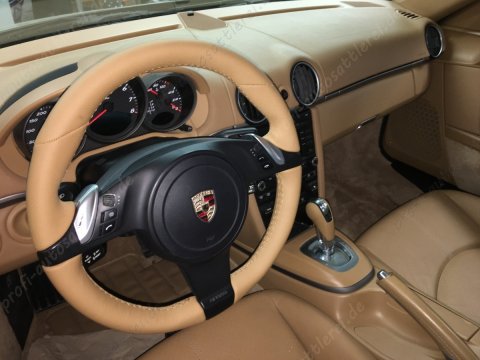 Porsche-Lenkrad-01-1